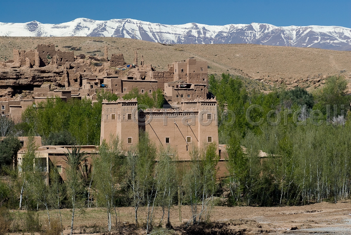 Kasbah, Valley of Dades, Morocco
 (cod:Morocco 68)